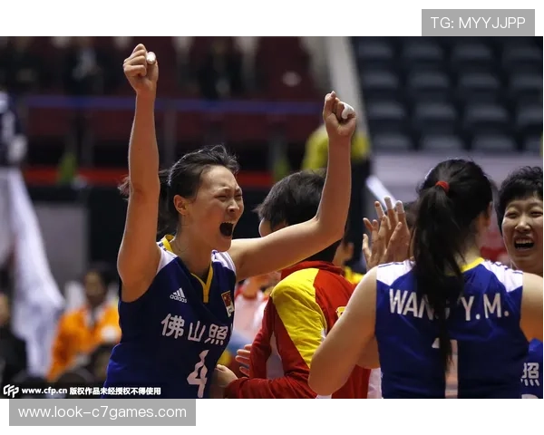 东京奥运会精彩回顾：中国运动员赛场奋勇拼搏创佳绩