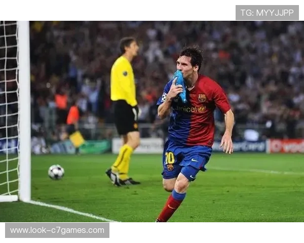 梅西闪耀赛场再创纪录，巴黎迎来关键胜利震撼球迷