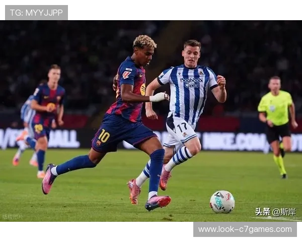 西甲最新战况解析：巴萨逆转胜利 皇马稳居榜首争冠激烈