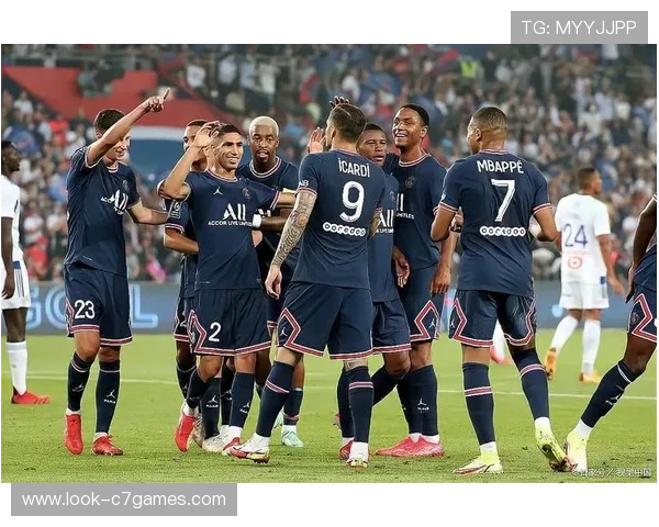 法甲积分榜更新 巴黎圣日耳曼领跑 里昂和马赛争夺前四名